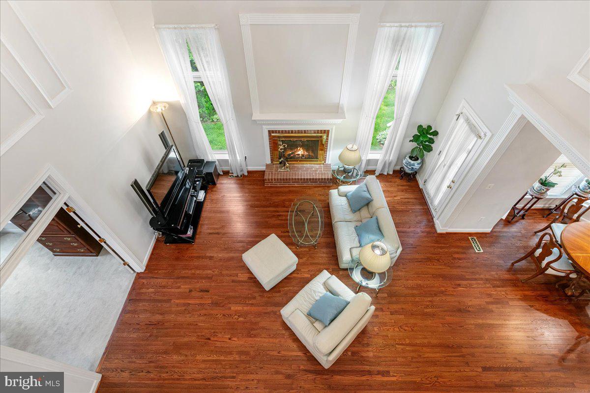 5387 WILLOW VALLEY RD, CLIFTON, Virginia 20124, 4 Bedrooms Bedrooms, ,3 BathroomsBathrooms,Residential,For sale,5387 WILLOW VALLEY RD,VAFX2238876 MLS # VAFX2238876