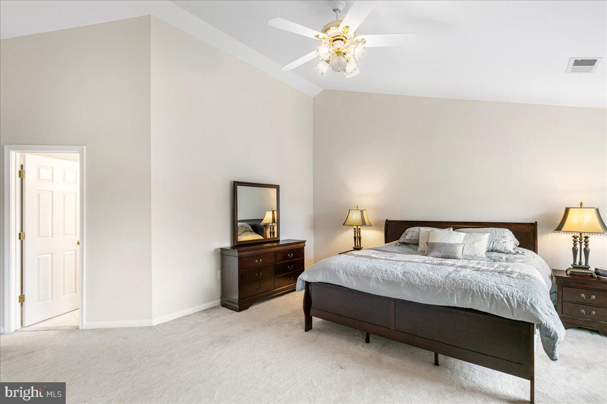 5387 WILLOW VALLEY RD, CLIFTON, Virginia 20124, 4 Bedrooms Bedrooms, ,3 BathroomsBathrooms,Residential,For sale,5387 WILLOW VALLEY RD,VAFX2238876 MLS # VAFX2238876