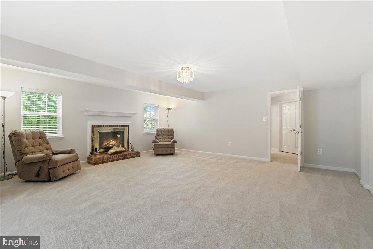 5387 WILLOW VALLEY RD, CLIFTON, Virginia 20124, 4 Bedrooms Bedrooms, ,3 BathroomsBathrooms,Residential,For sale,5387 WILLOW VALLEY RD,VAFX2238876 MLS # VAFX2238876