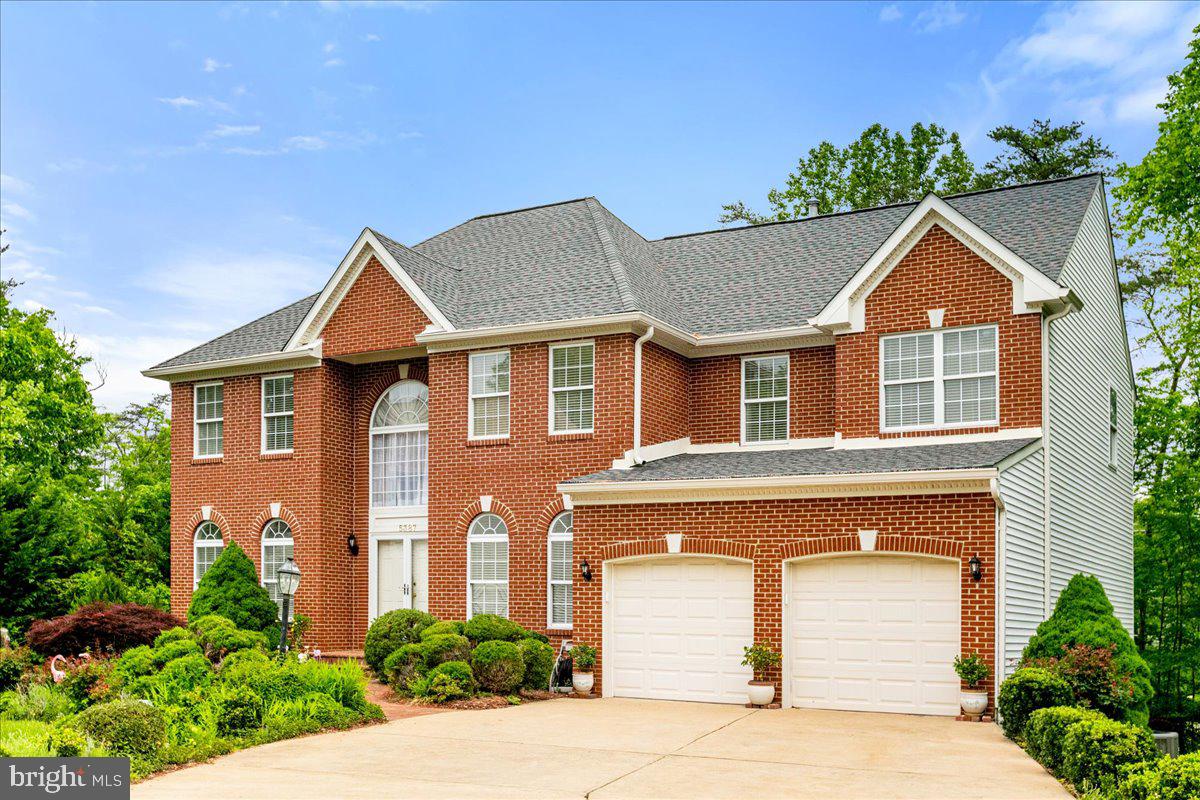 5387 WILLOW VALLEY RD, CLIFTON, Virginia 20124, 4 Bedrooms Bedrooms, ,3 BathroomsBathrooms,Residential,For sale,5387 WILLOW VALLEY RD,VAFX2238876 MLS # VAFX2238876