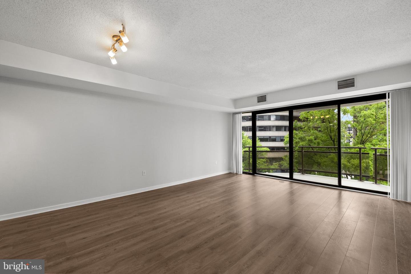 1530 KEY BLVD #617, ARLINGTON, Virginia 22209, 1 Bedroom Bedrooms, ,1 BathroomBathrooms,Residential,For sale,1530 KEY BLVD #617,VAAR2057096 MLS # VAAR2057096