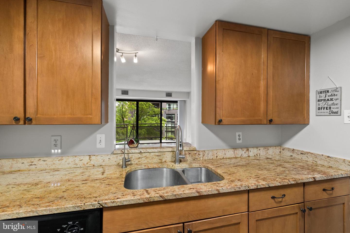 1530 KEY BLVD #617, ARLINGTON, Virginia 22209, 1 Bedroom Bedrooms, ,1 BathroomBathrooms,Residential,For sale,1530 KEY BLVD #617,VAAR2057096 MLS # VAAR2057096