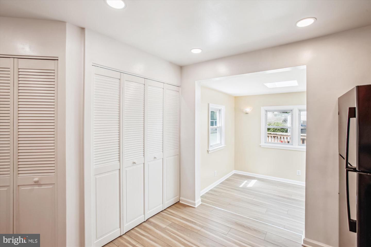 8014 MARTHA WASHINGTON ST, ALEXANDRIA, Virginia 22309, 2 Bedrooms Bedrooms, ,1 BathroomBathrooms,Residential,For sale,8014 MARTHA WASHINGTON ST,VAFX2238828 MLS # VAFX2238828