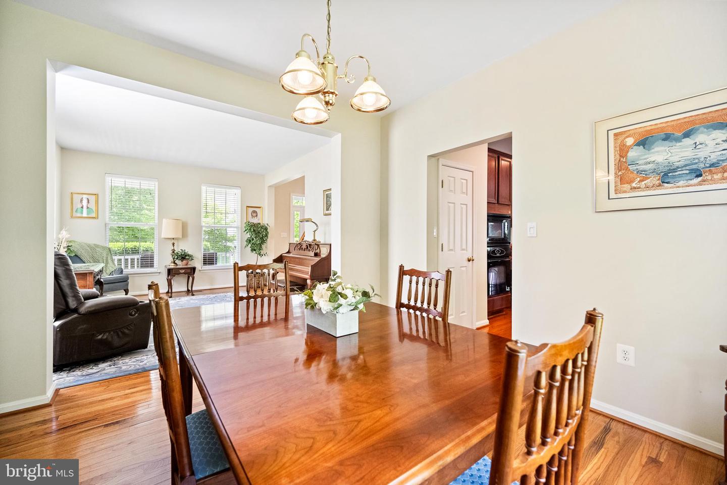 17226 GREENWOOD DR, ROUND HILL, Virginia 20141, 4 Bedrooms Bedrooms, ,2 BathroomsBathrooms,Residential,For sale,17226 GREENWOOD DR,VALO2095572 MLS # VALO2095572