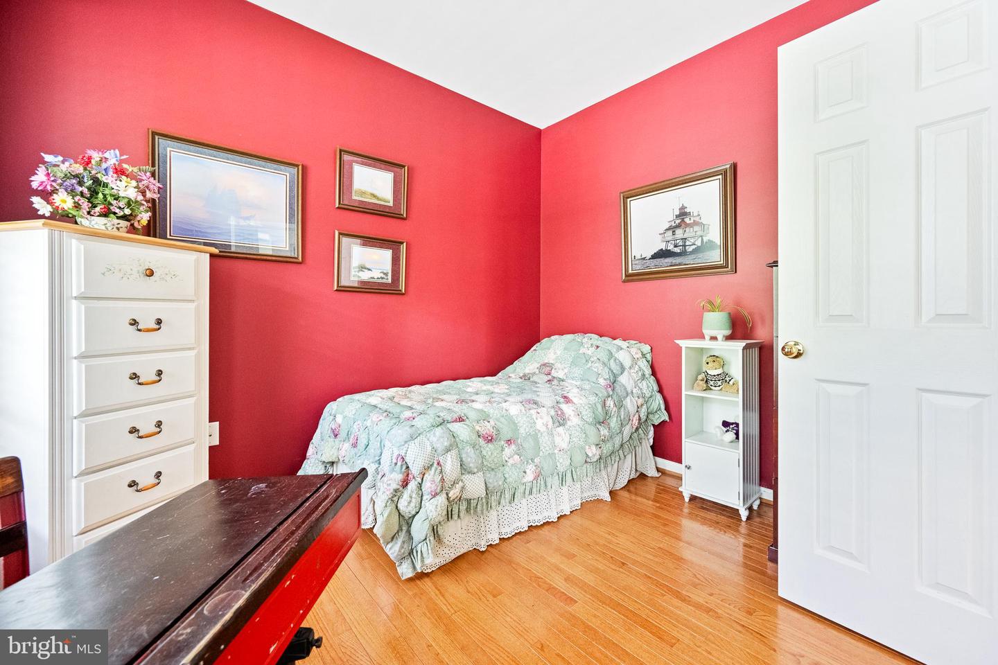 17226 GREENWOOD DR, ROUND HILL, Virginia 20141, 4 Bedrooms Bedrooms, ,2 BathroomsBathrooms,Residential,For sale,17226 GREENWOOD DR,VALO2095572 MLS # VALO2095572