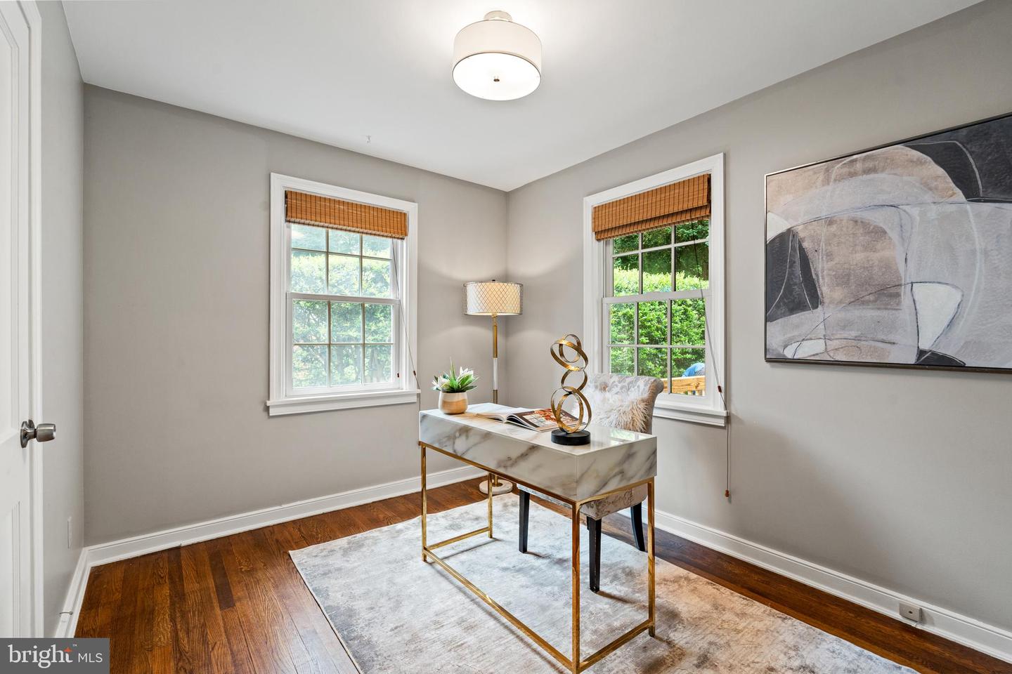 708 W TIMBER BRANCH PKWY, ALEXANDRIA, Virginia 22302, 5 Bedrooms Bedrooms, ,4 BathroomsBathrooms,Residential,For sale,708 W TIMBER BRANCH PKWY,VAAX2044954 MLS # VAAX2044954