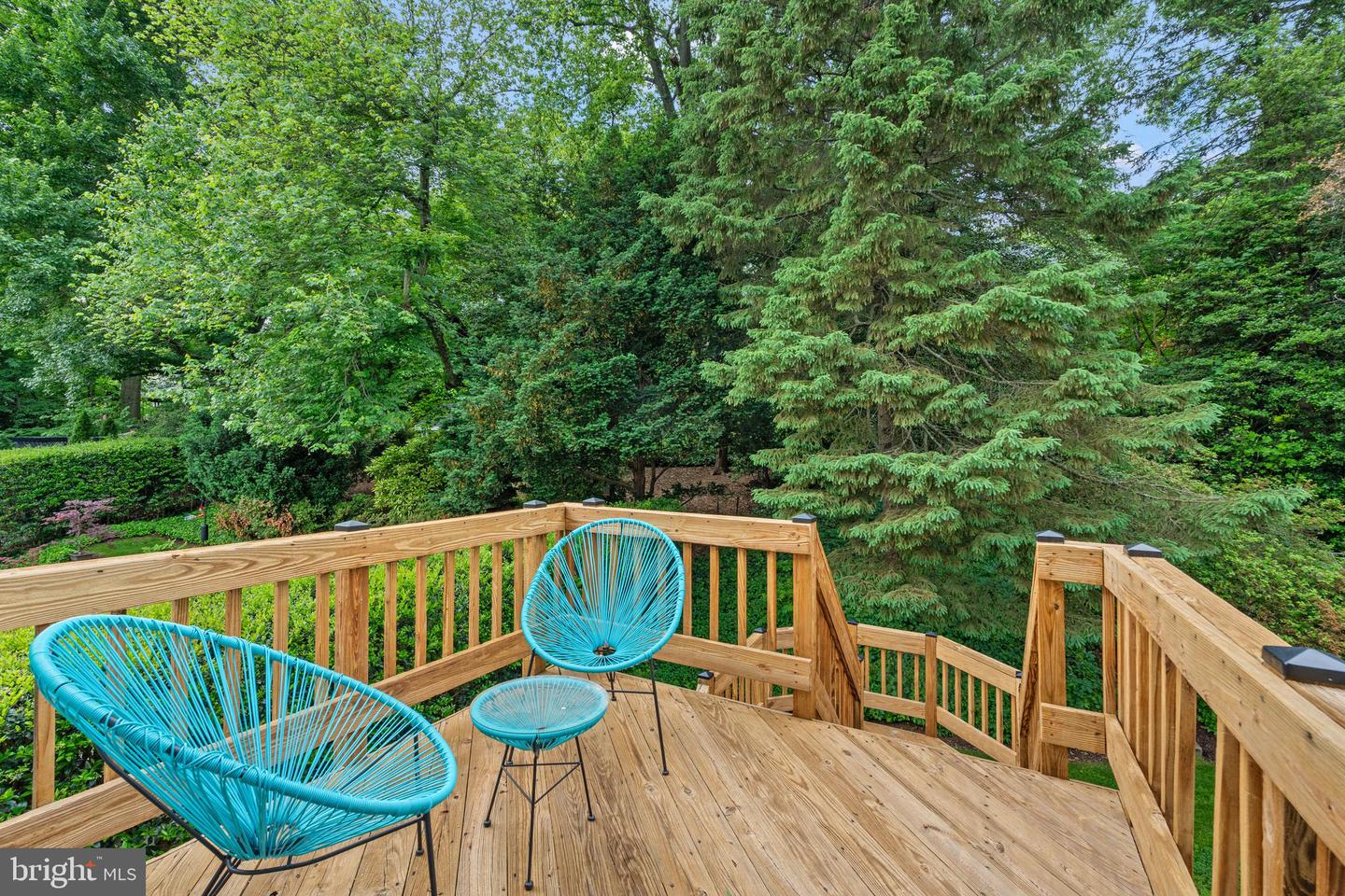 708 W TIMBER BRANCH PKWY, ALEXANDRIA, Virginia 22302, 5 Bedrooms Bedrooms, ,4 BathroomsBathrooms,Residential,For sale,708 W TIMBER BRANCH PKWY,VAAX2044954 MLS # VAAX2044954