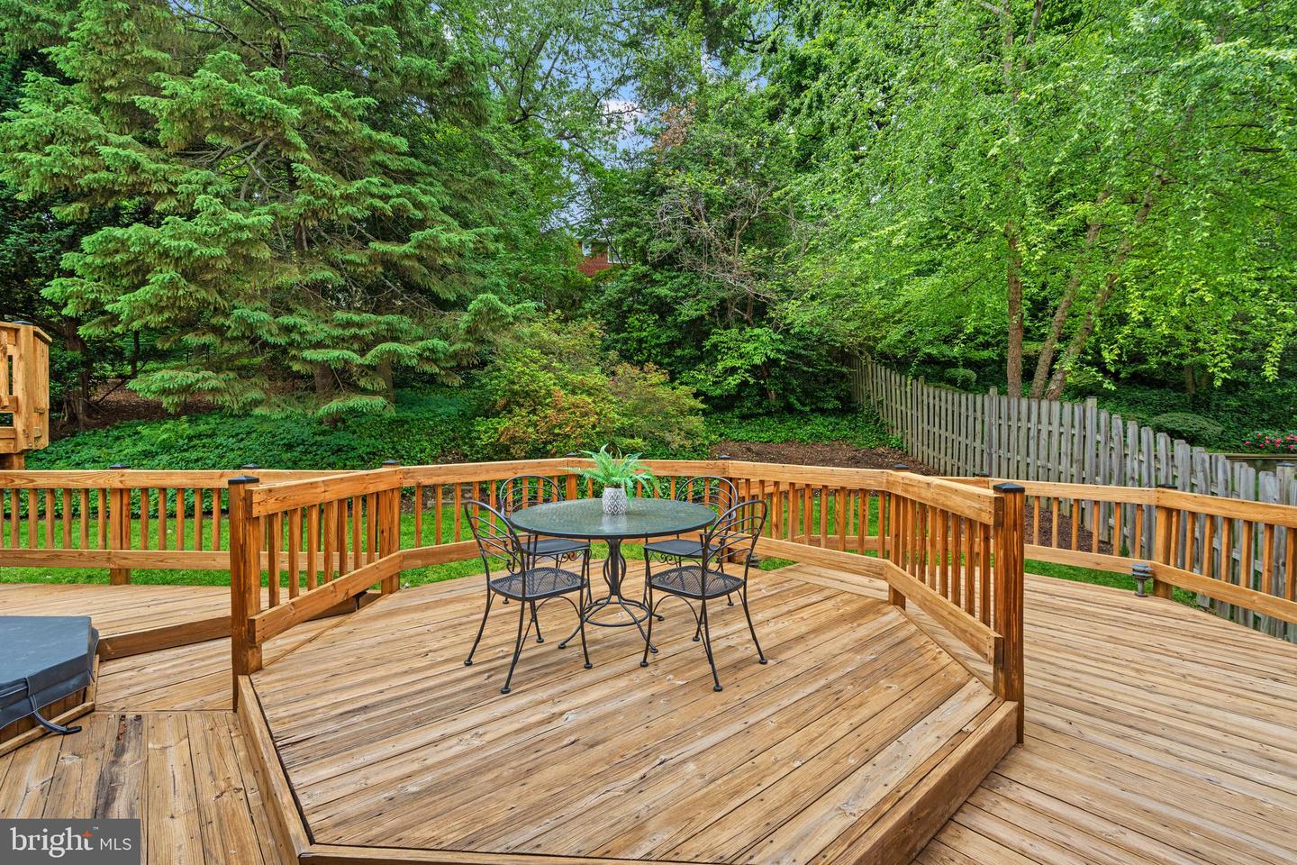 708 W TIMBER BRANCH PKWY, ALEXANDRIA, Virginia 22302, 5 Bedrooms Bedrooms, ,4 BathroomsBathrooms,Residential,For sale,708 W TIMBER BRANCH PKWY,VAAX2044954 MLS # VAAX2044954