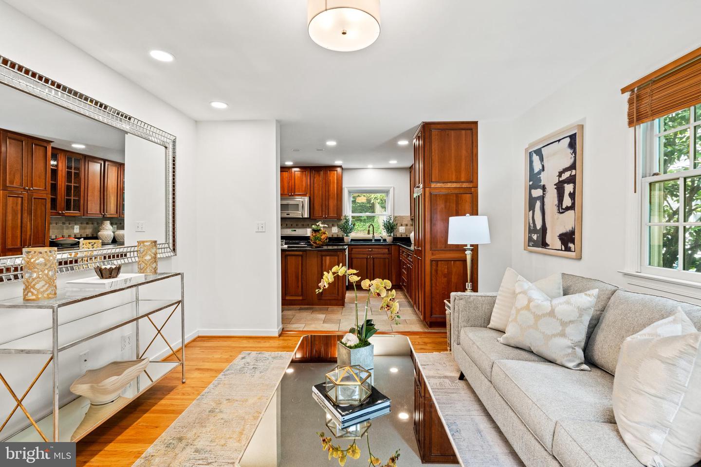 708 W TIMBER BRANCH PKWY, ALEXANDRIA, Virginia 22302, 5 Bedrooms Bedrooms, ,4 BathroomsBathrooms,Residential,For sale,708 W TIMBER BRANCH PKWY,VAAX2044954 MLS # VAAX2044954