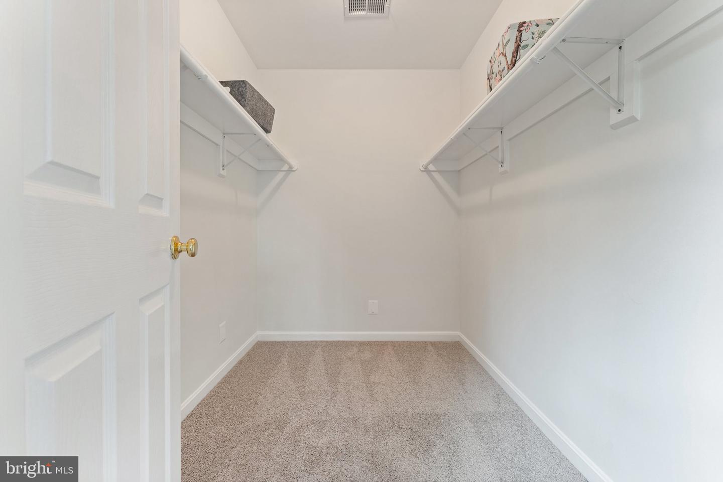 6415 BEALES CT, BEALETON, Virginia 22712, 4 Bedrooms Bedrooms, 8 Rooms Rooms,3 BathroomsBathrooms,Residential,For sale,6415 BEALES CT,VAFQ2016500 MLS # VAFQ2016500