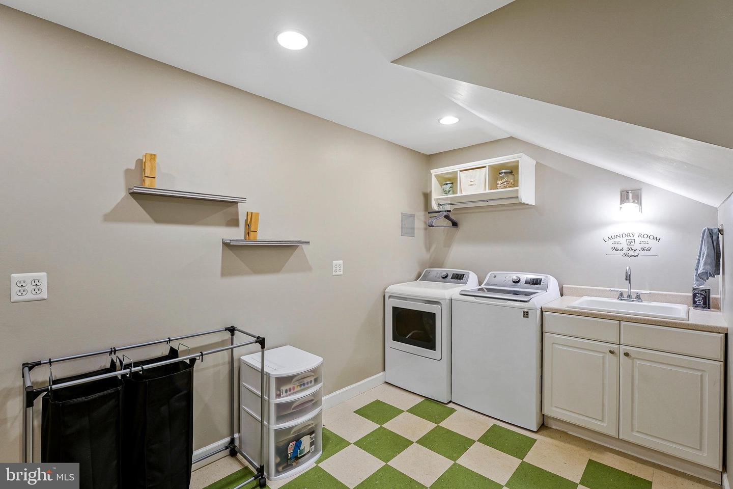 21591 AWBREY PL, BROADLANDS, Virginia 20148, 4 Bedrooms Bedrooms, ,3 BathroomsBathrooms,Residential,For sale,21591 AWBREY PL,VALO2095594 MLS # VALO2095594