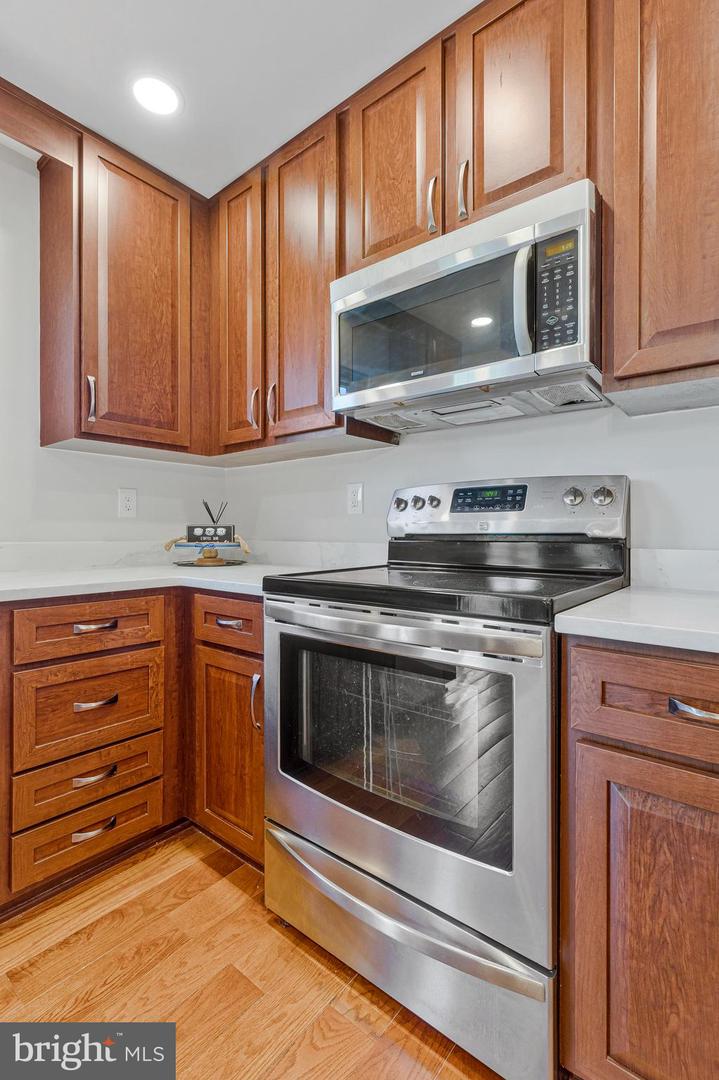 3004 DOWER HOUSE DR, HERNDON, Virginia 20171, 4 Bedrooms Bedrooms, ,3 BathroomsBathrooms,Residential,For sale,3004 DOWER HOUSE DR,VAFX2238786 MLS # VAFX2238786