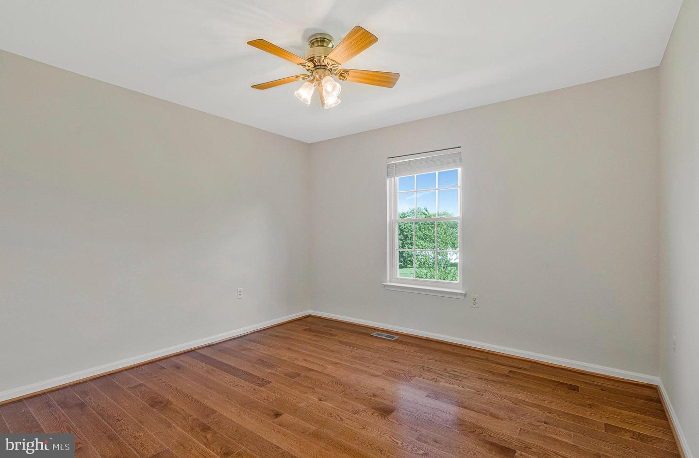 3004 DOWER HOUSE DR, HERNDON, Virginia 20171, 4 Bedrooms Bedrooms, ,3 BathroomsBathrooms,Residential,For sale,3004 DOWER HOUSE DR,VAFX2238786 MLS # VAFX2238786