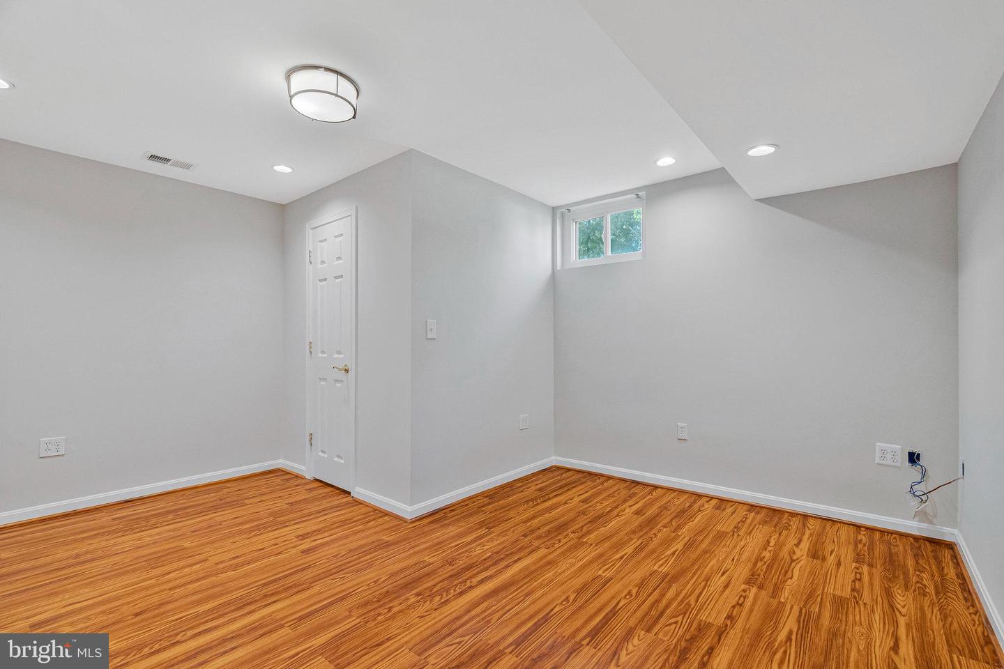 3004 DOWER HOUSE DR, HERNDON, Virginia 20171, 4 Bedrooms Bedrooms, ,3 BathroomsBathrooms,Residential,For sale,3004 DOWER HOUSE DR,VAFX2238786 MLS # VAFX2238786