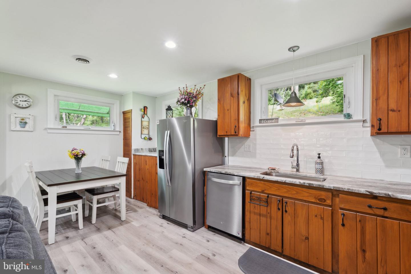 14681 ROSE HOLLOW LN, WATERFORD, Virginia 20197, 3 Bedrooms Bedrooms, ,2 BathroomsBathrooms,Residential,For sale,14681 ROSE HOLLOW LN,VALO2095666 MLS # VALO2095666