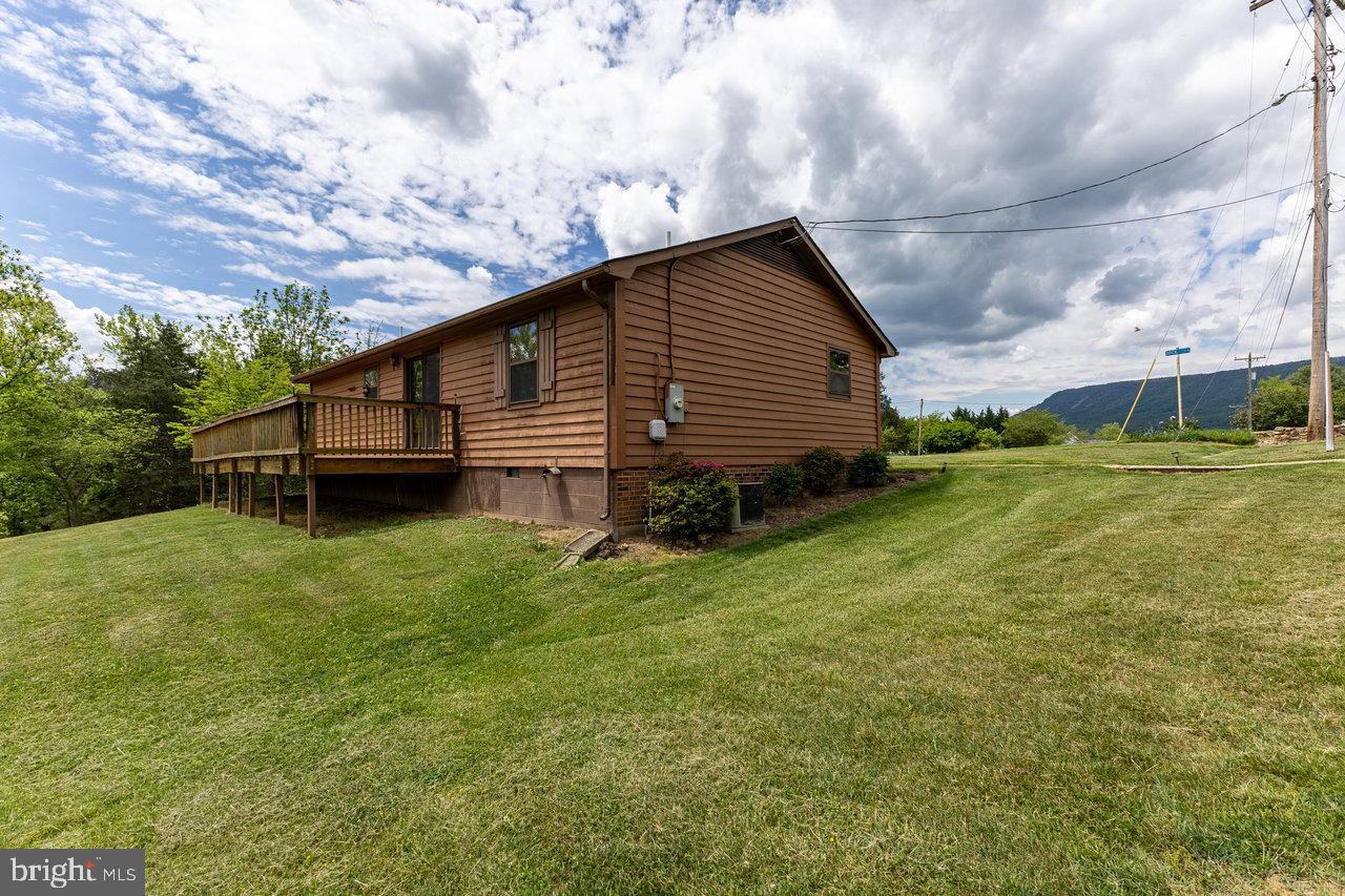 113 DOCK ST, LURAY, Virginia 22835, 3 Bedrooms Bedrooms, ,2 BathroomsBathrooms,Residential,For sale,113 DOCK ST,VAPA2004872 MLS # VAPA2004872