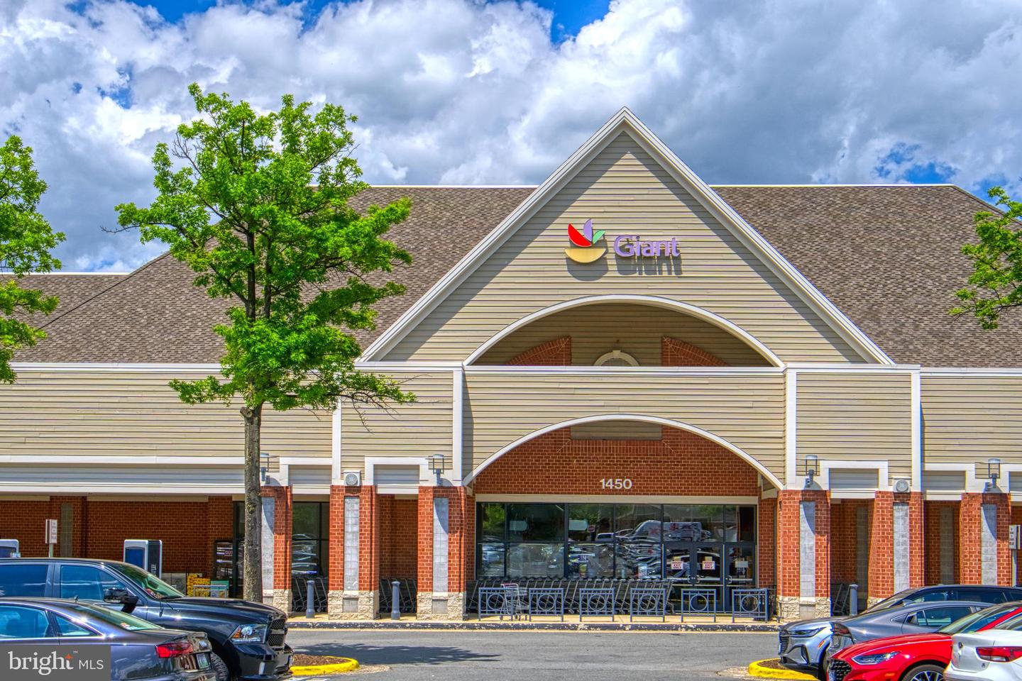 11717-D SUMMERCHASE CIR, RESTON, Virginia 20194, 1 Bedroom Bedrooms, 4 Rooms Rooms,1 BathroomBathrooms,Residential,For sale,11717-D SUMMERCHASE CIR,VAFX2238636 MLS # VAFX2238636