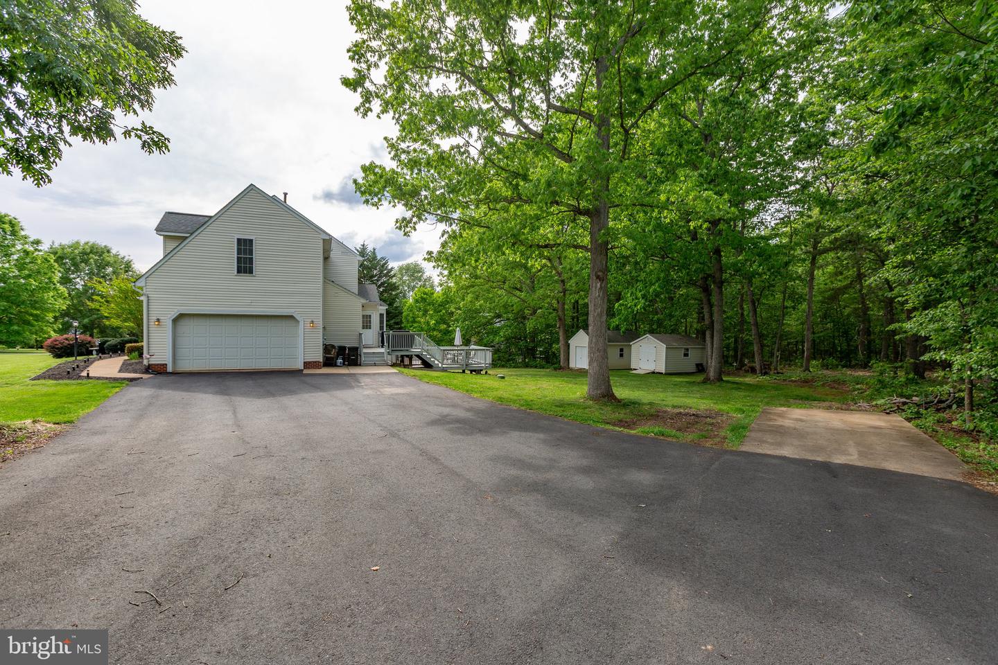 10747 GREENBRIAR LN, SPOTSYLVANIA, Virginia 22553, 5 Bedrooms Bedrooms, ,3 BathroomsBathrooms,Residential,For sale,10747 GREENBRIAR LN,VASP2032858 MLS # VASP2032858