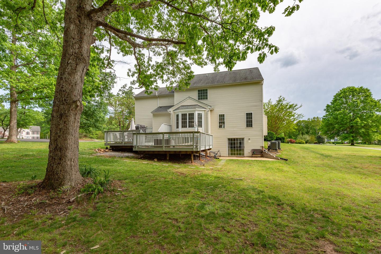 10747 GREENBRIAR LN, SPOTSYLVANIA, Virginia 22553, 5 Bedrooms Bedrooms, ,3 BathroomsBathrooms,Residential,For sale,10747 GREENBRIAR LN,VASP2032858 MLS # VASP2032858