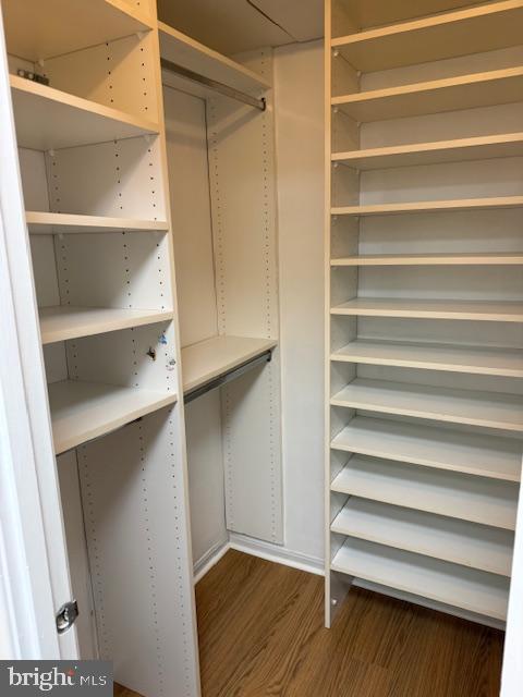 205 YOAKUM PKWY #319, ALEXANDRIA, Virginia 22304, 2 Bedrooms Bedrooms, 5 Rooms Rooms,2 BathroomsBathrooms,Residential,For sale,205 YOAKUM PKWY #319,VAAX2045044 MLS # VAAX2045044