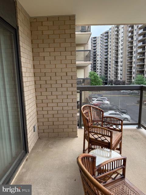 205 YOAKUM PKWY #319, ALEXANDRIA, Virginia 22304, 2 Bedrooms Bedrooms, 5 Rooms Rooms,2 BathroomsBathrooms,Residential,For sale,205 YOAKUM PKWY #319,VAAX2045044 MLS # VAAX2045044