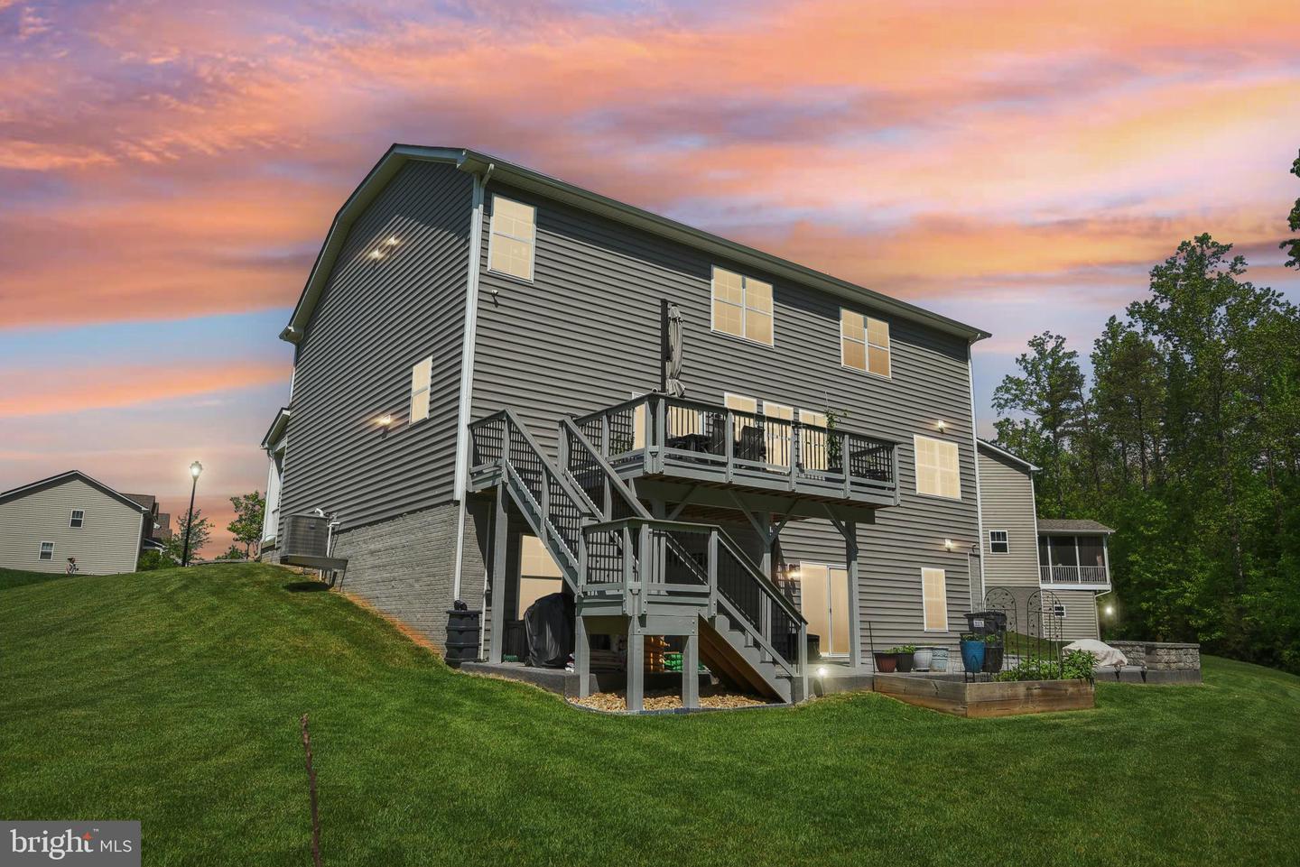 209 ELM ST, STAFFORD, Virginia 22554, 6 Bedrooms Bedrooms, 18 Rooms Rooms,4 BathroomsBathrooms,Residential,For sale,209 ELM ST,VAST2038582 MLS # VAST2038582