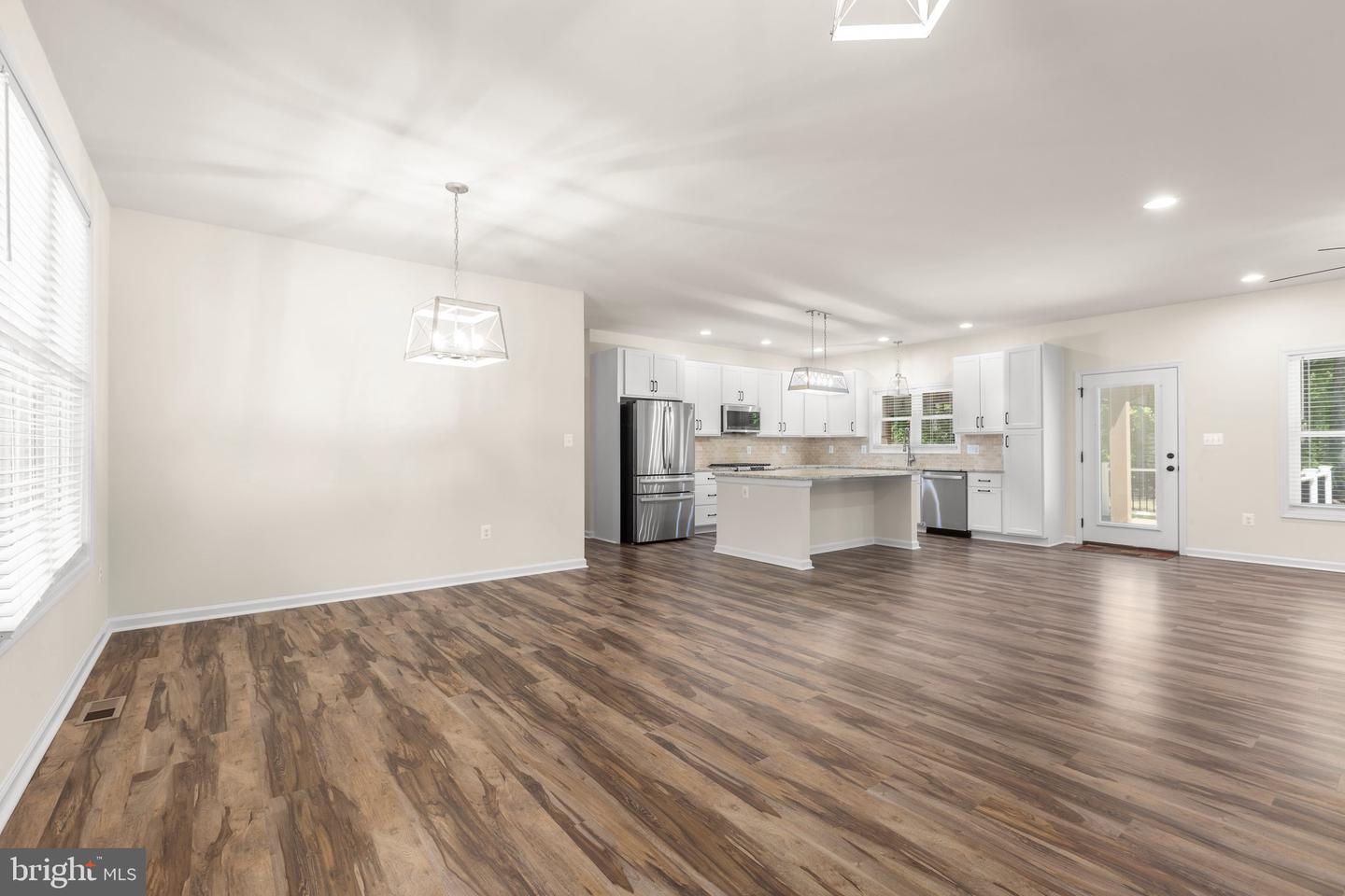 4301 CREIGHTON LN, SPOTSYLVANIA, Virginia 22551, 4 Bedrooms Bedrooms, ,3 BathroomsBathrooms,Residential,For sale,4301 CREIGHTON LN,VASP2032870 MLS # VASP2032870