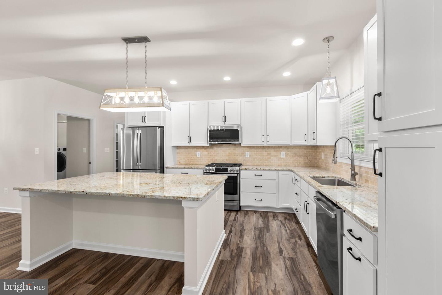 4301 CREIGHTON LN, SPOTSYLVANIA, Virginia 22551, 4 Bedrooms Bedrooms, ,3 BathroomsBathrooms,Residential,For sale,4301 CREIGHTON LN,VASP2032870 MLS # VASP2032870