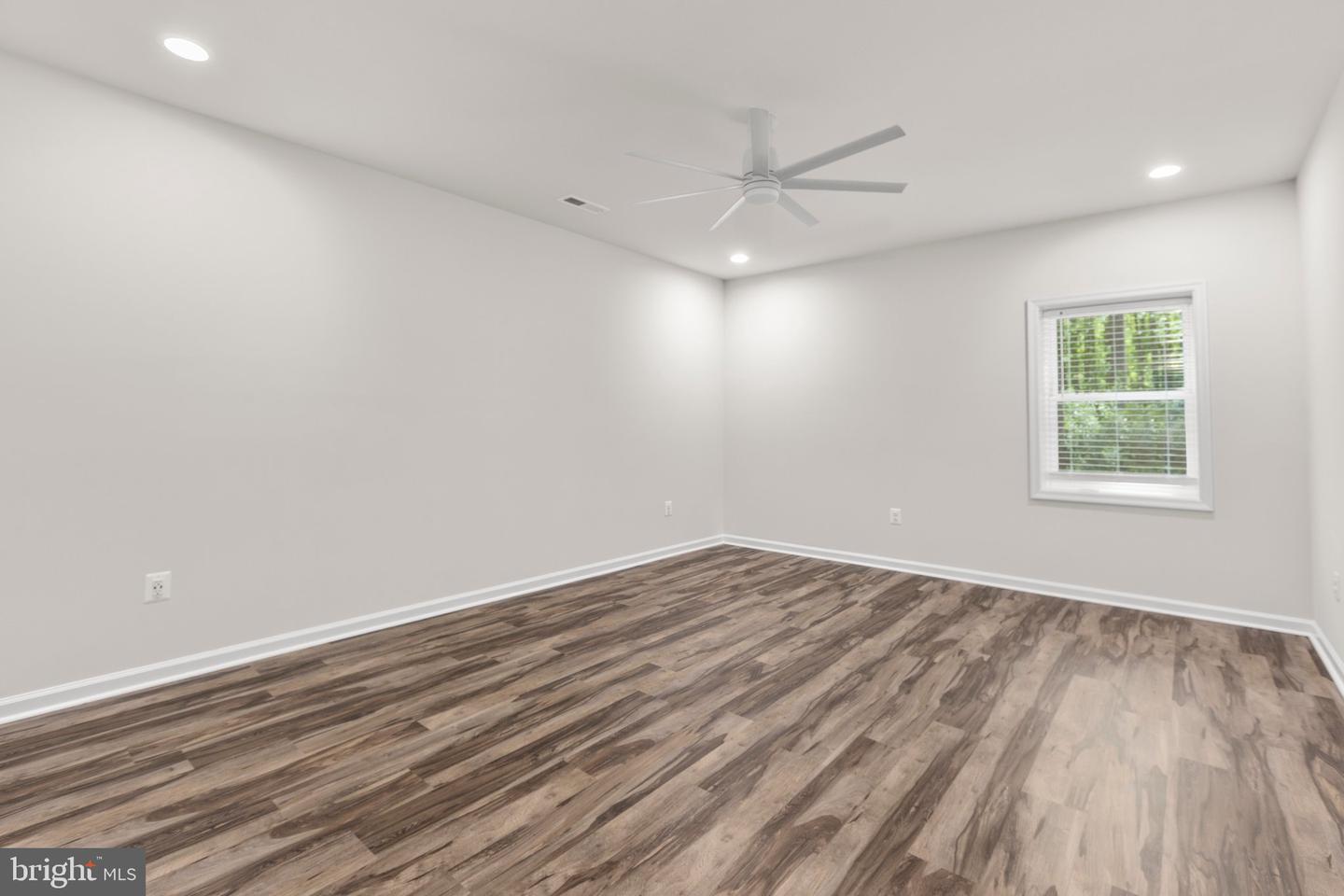 4301 CREIGHTON LN, SPOTSYLVANIA, Virginia 22551, 4 Bedrooms Bedrooms, ,3 BathroomsBathrooms,Residential,For sale,4301 CREIGHTON LN,VASP2032870 MLS # VASP2032870