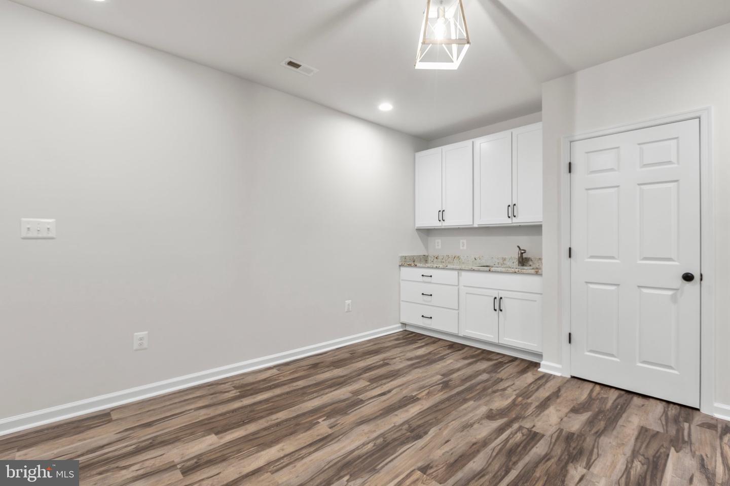 4301 CREIGHTON LN, SPOTSYLVANIA, Virginia 22551, 4 Bedrooms Bedrooms, ,3 BathroomsBathrooms,Residential,For sale,4301 CREIGHTON LN,VASP2032870 MLS # VASP2032870