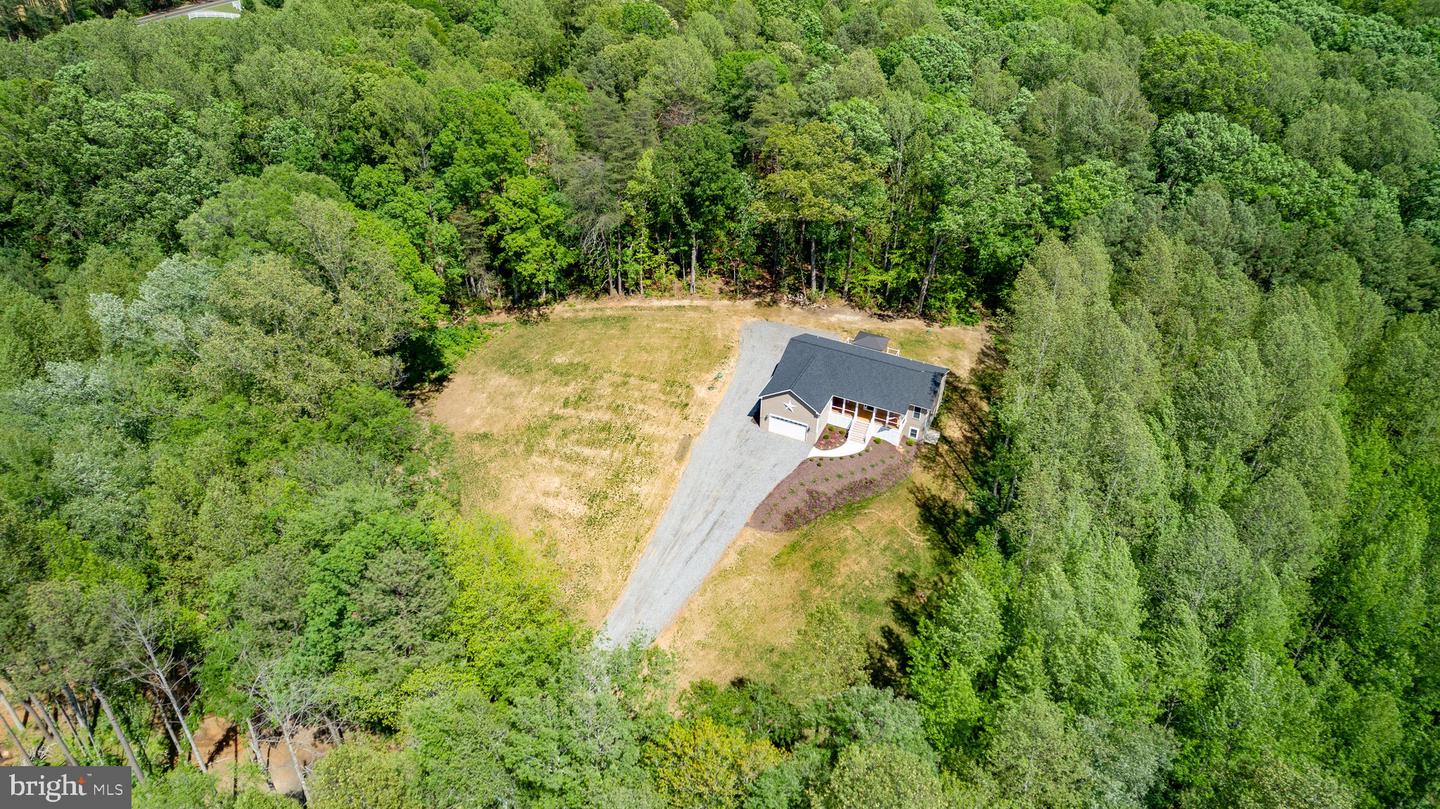 4301 CREIGHTON LN, SPOTSYLVANIA, Virginia 22551, 4 Bedrooms Bedrooms, ,3 BathroomsBathrooms,Residential,For sale,4301 CREIGHTON LN,VASP2032870 MLS # VASP2032870