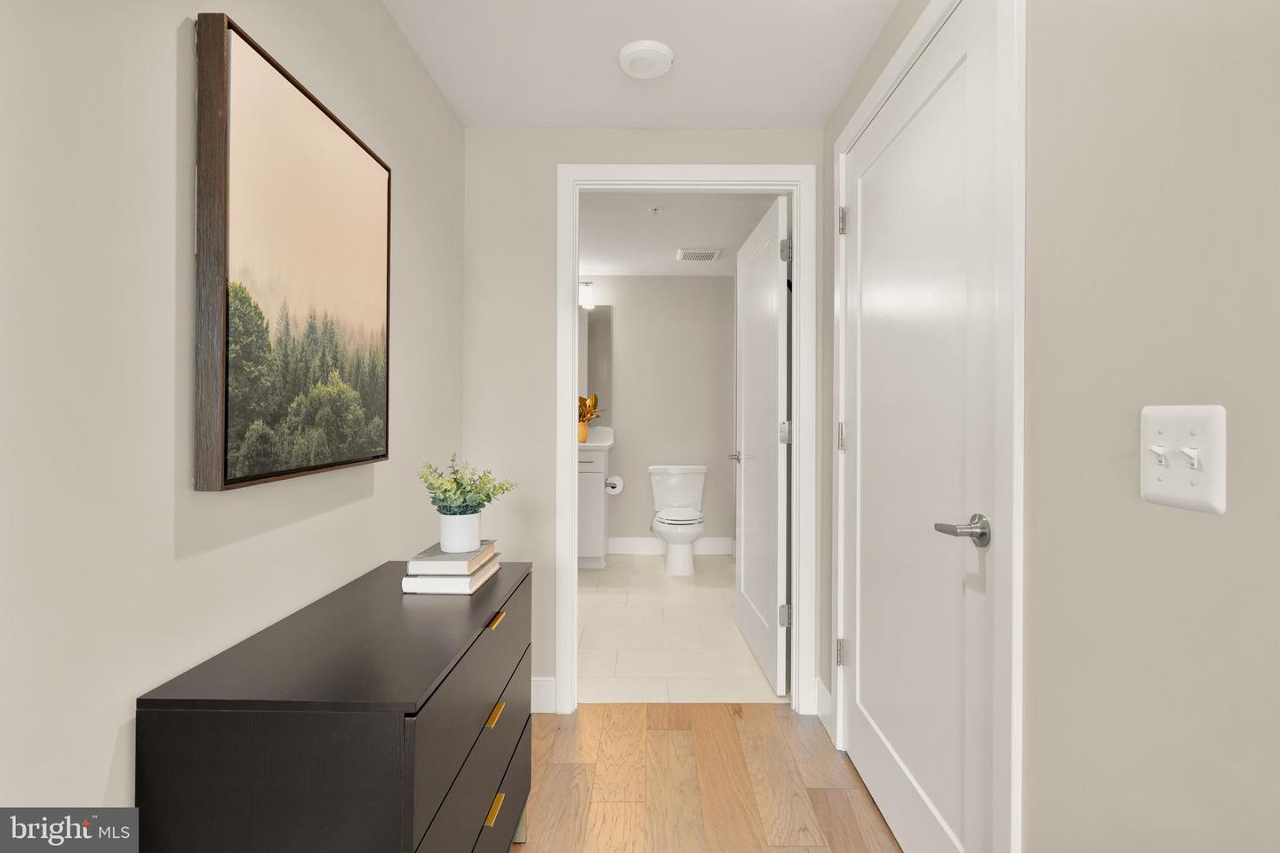 50 FLORIDA AVE NE #312, WASHINGTON, District Of Columbia 20002, 1 Bedroom Bedrooms, ,1 BathroomBathrooms,Residential,For sale,50 FLORIDA AVE NE #312,DCDC2199308 MLS # DCDC2199308