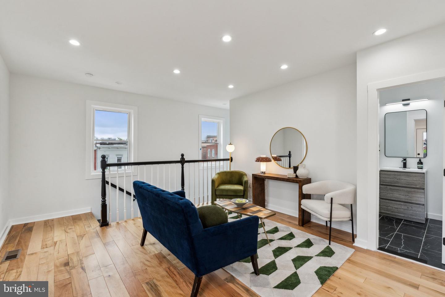 660 COLUMBIA RD NW, WASHINGTON, District Of Columbia 20001, 6 Bedrooms Bedrooms, ,4 BathroomsBathrooms,Residential,For sale,660 COLUMBIA RD NW,DCDC2199312 MLS # DCDC2199312