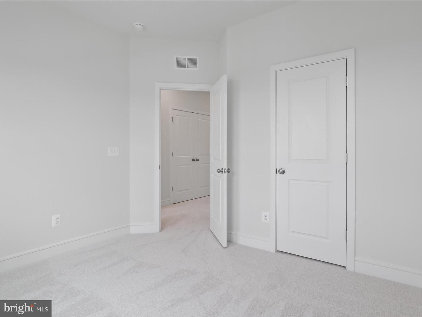 111 CHECKERSPOT WAY, LAKE FREDERICK, Virginia 22630, 3 Bedrooms Bedrooms, ,3 BathroomsBathrooms,Residential,For sale,111 CHECKERSPOT WAY,VAFV2033984 MLS # VAFV2033984