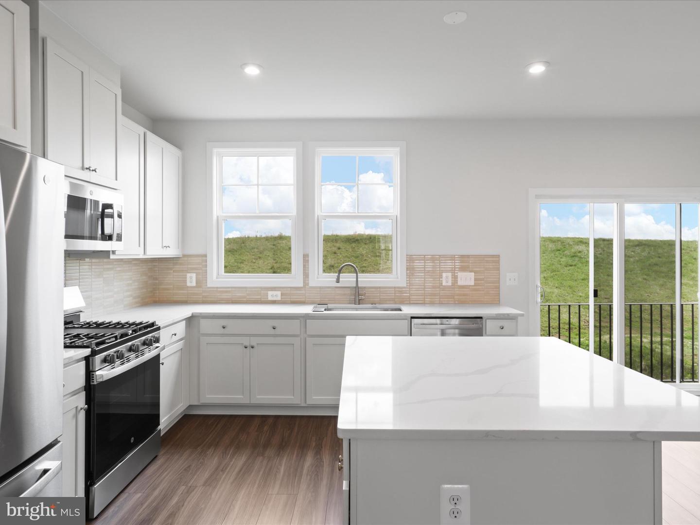 111 CHECKERSPOT WAY, LAKE FREDERICK, Virginia 22630, 3 Bedrooms Bedrooms, ,3 BathroomsBathrooms,Residential,For sale,111 CHECKERSPOT WAY,VAFV2033984 MLS # VAFV2033984