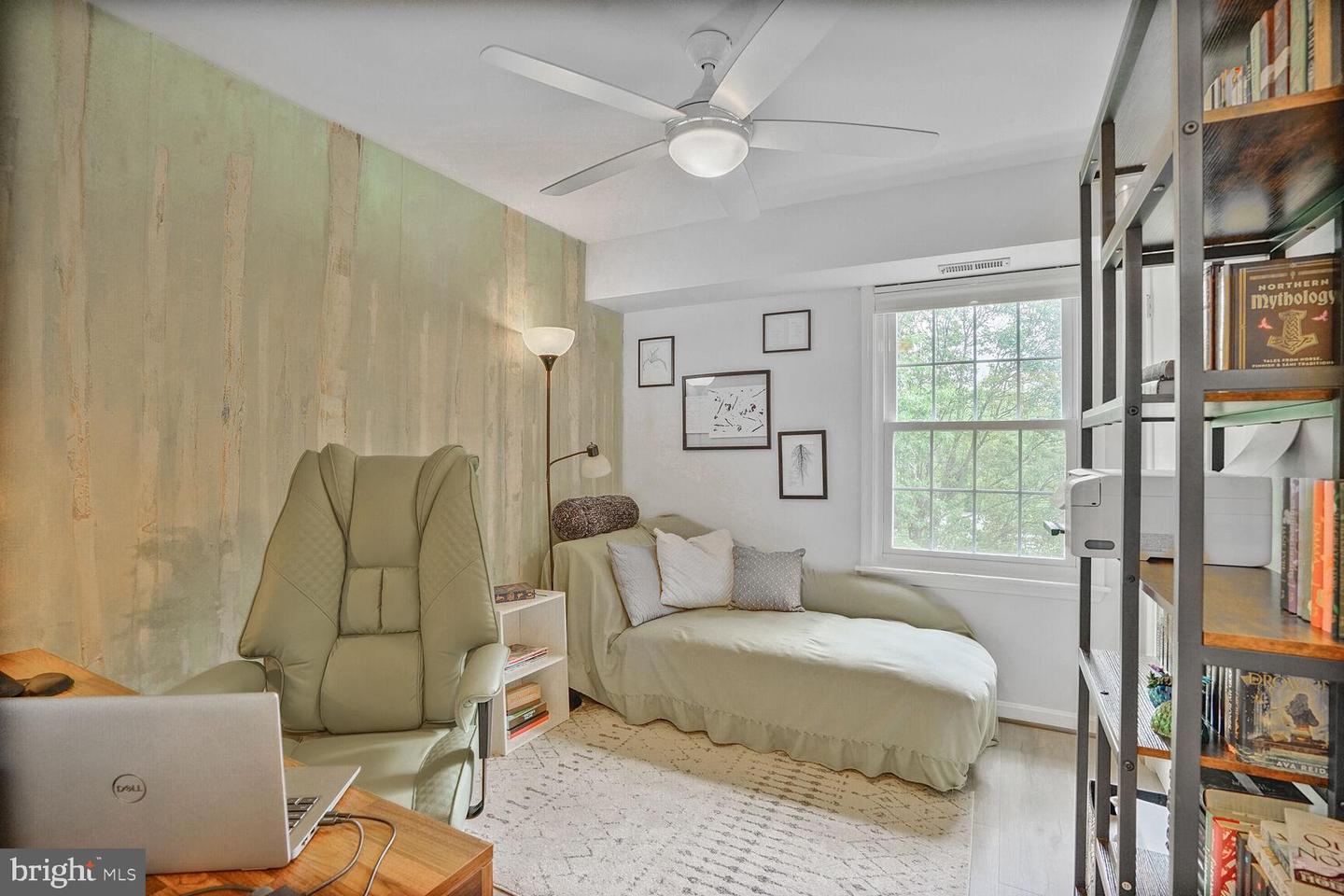 6918 VICTORIA DR #K, ALEXANDRIA, Virginia 22310, 2 Bedrooms Bedrooms, ,2 BathroomsBathrooms,Residential,For sale,6918 VICTORIA DR #K,VAFX2239172 MLS # VAFX2239172