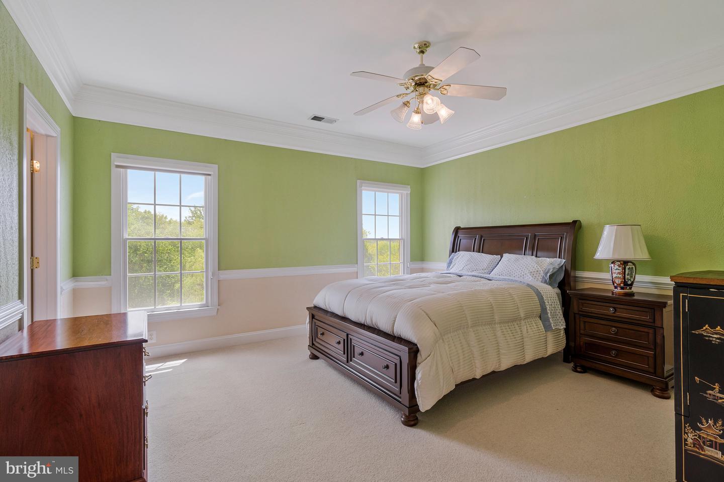 9907 HESSICK CT, GREAT FALLS, Virginia 22066, 6 Bedrooms Bedrooms, ,5 BathroomsBathrooms,Residential,For sale,9907 HESSICK CT,VAFX2238914 MLS # VAFX2238914