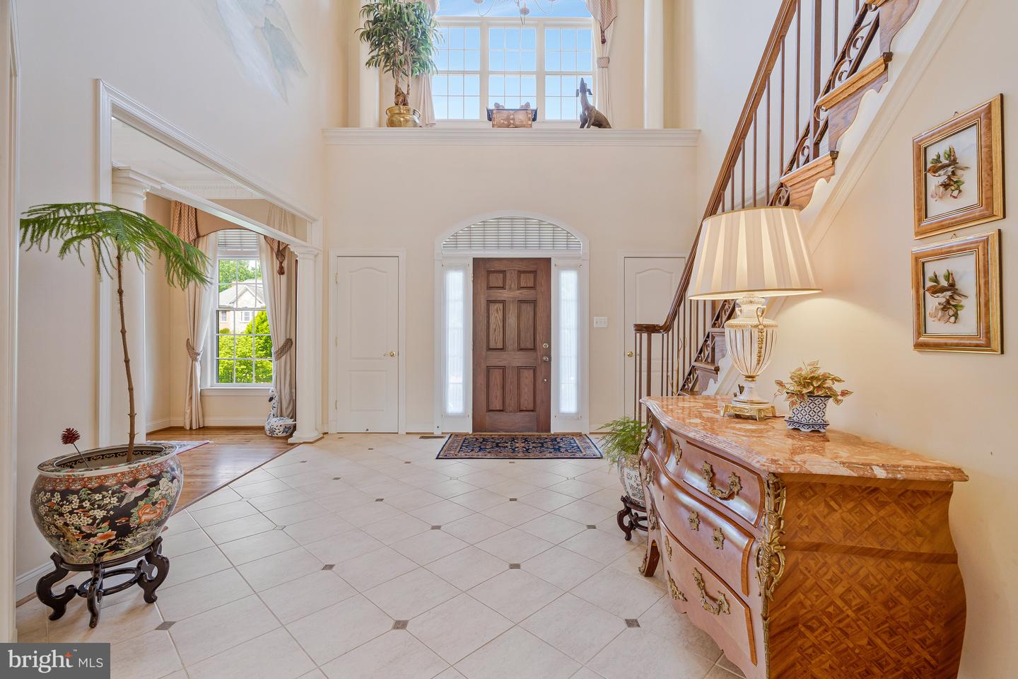 9907 HESSICK CT, GREAT FALLS, Virginia 22066, 6 Bedrooms Bedrooms, ,5 BathroomsBathrooms,Residential,For sale,9907 HESSICK CT,VAFX2238914 MLS # VAFX2238914