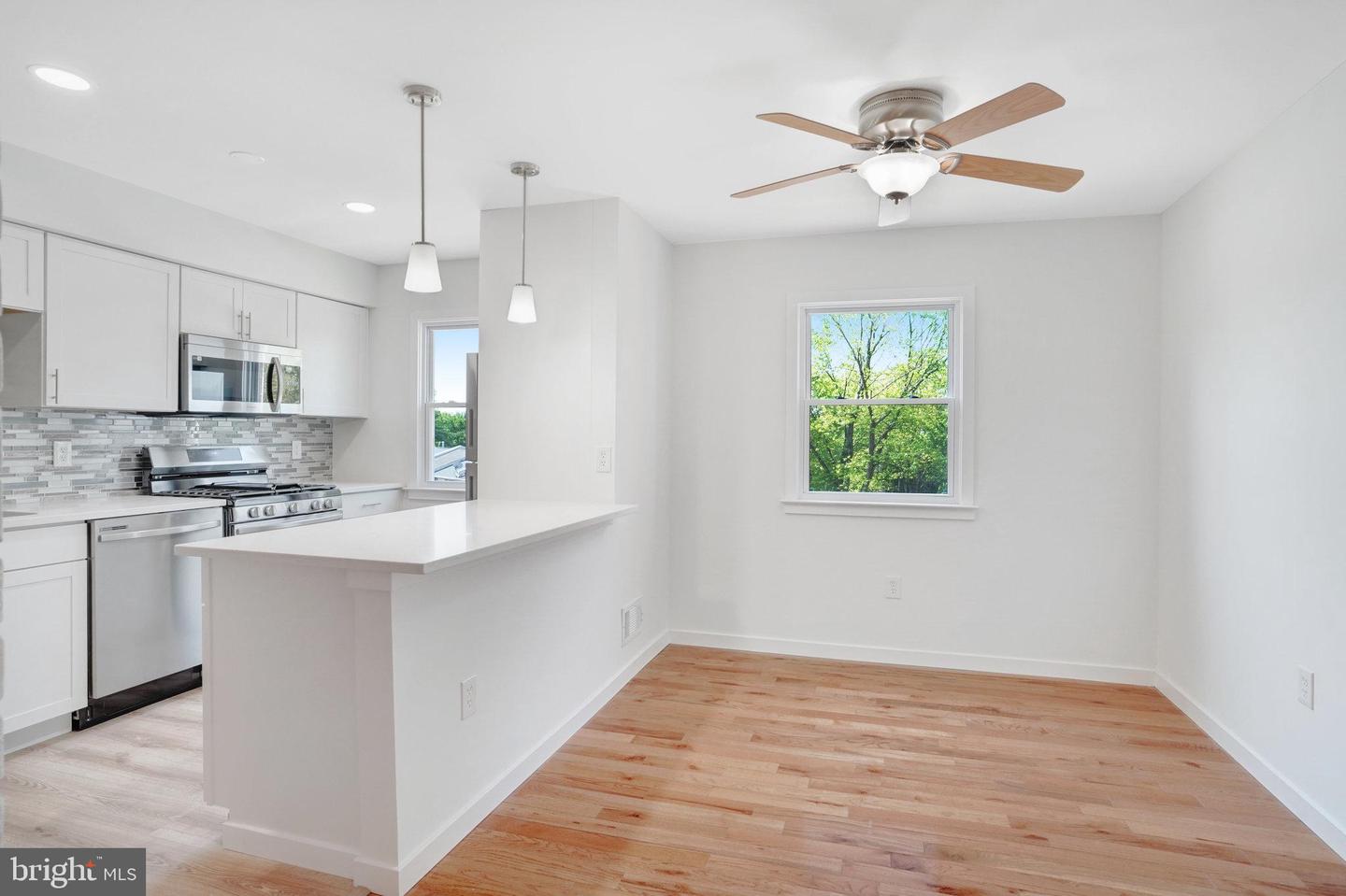 14365 BERKSHIRE DR, WOODBRIDGE, Virginia 22193, 3 Bedrooms Bedrooms, ,1 BathroomBathrooms,Residential,For sale,14365 BERKSHIRE DR,VAPW2094104 MLS # VAPW2094104