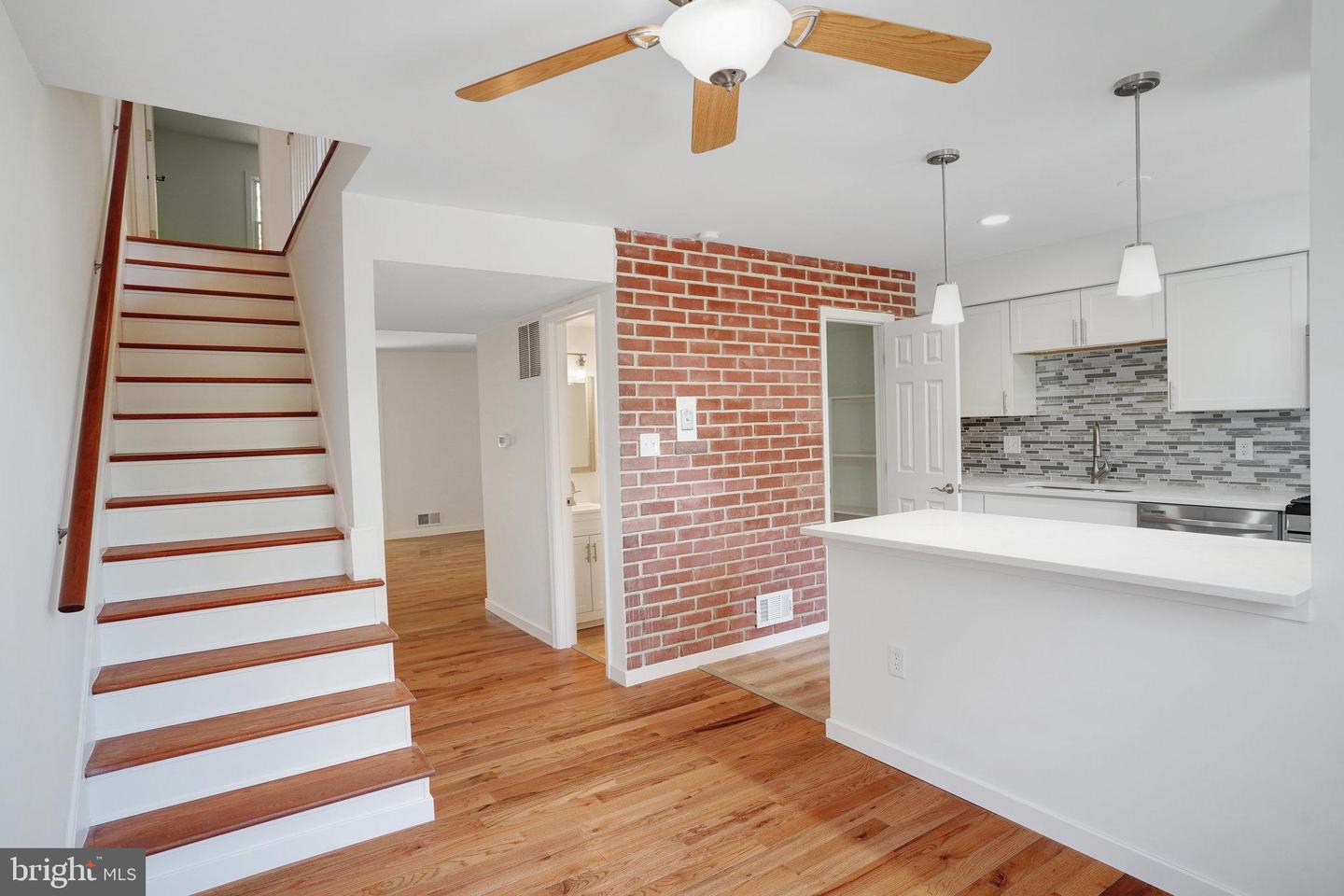 14365 BERKSHIRE DR, WOODBRIDGE, Virginia 22193, 3 Bedrooms Bedrooms, ,1 BathroomBathrooms,Residential,For sale,14365 BERKSHIRE DR,VAPW2094104 MLS # VAPW2094104