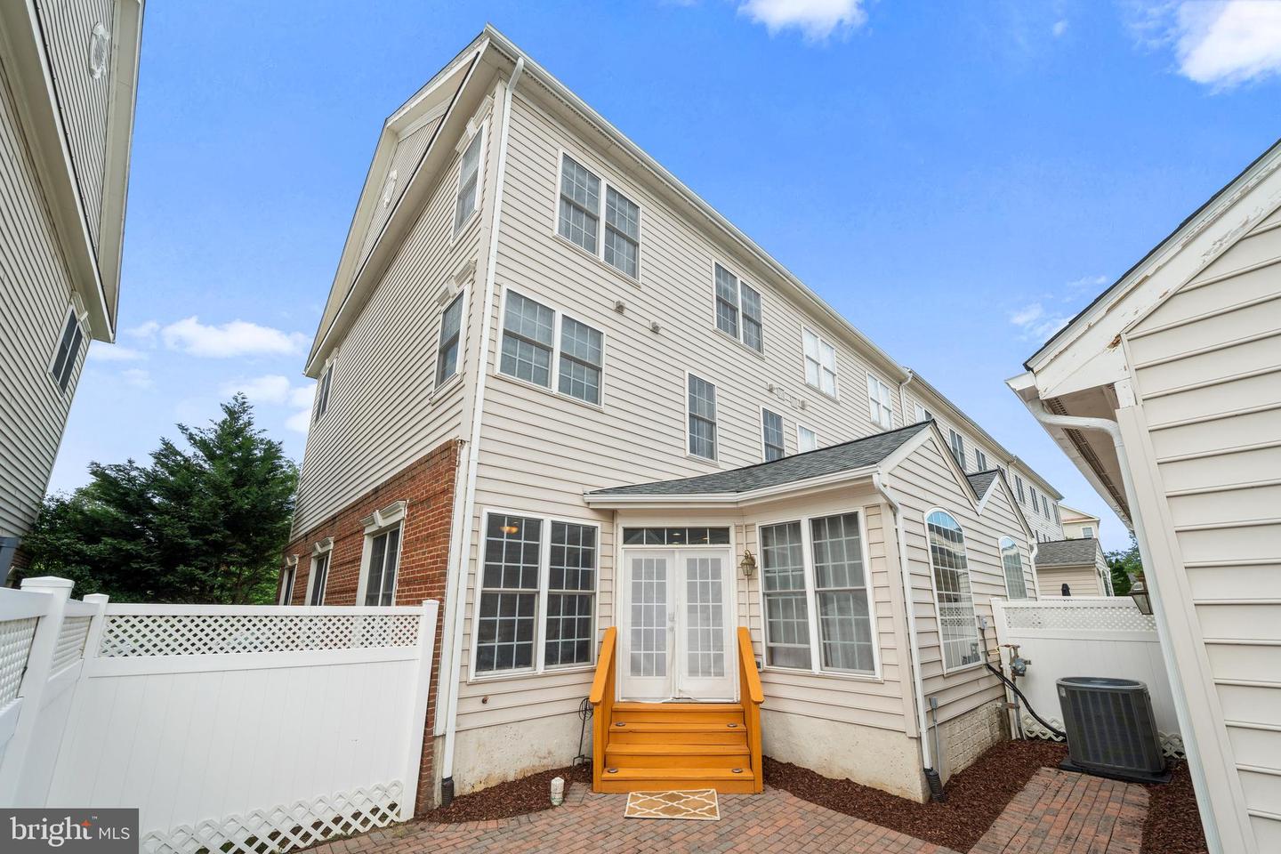 42496 LEGACY PARK DR, BRAMBLETON, Virginia 20148, 4 Bedrooms Bedrooms, ,2 BathroomsBathrooms,Residential,For sale,42496 LEGACY PARK DR,VALO2095714 MLS # VALO2095714