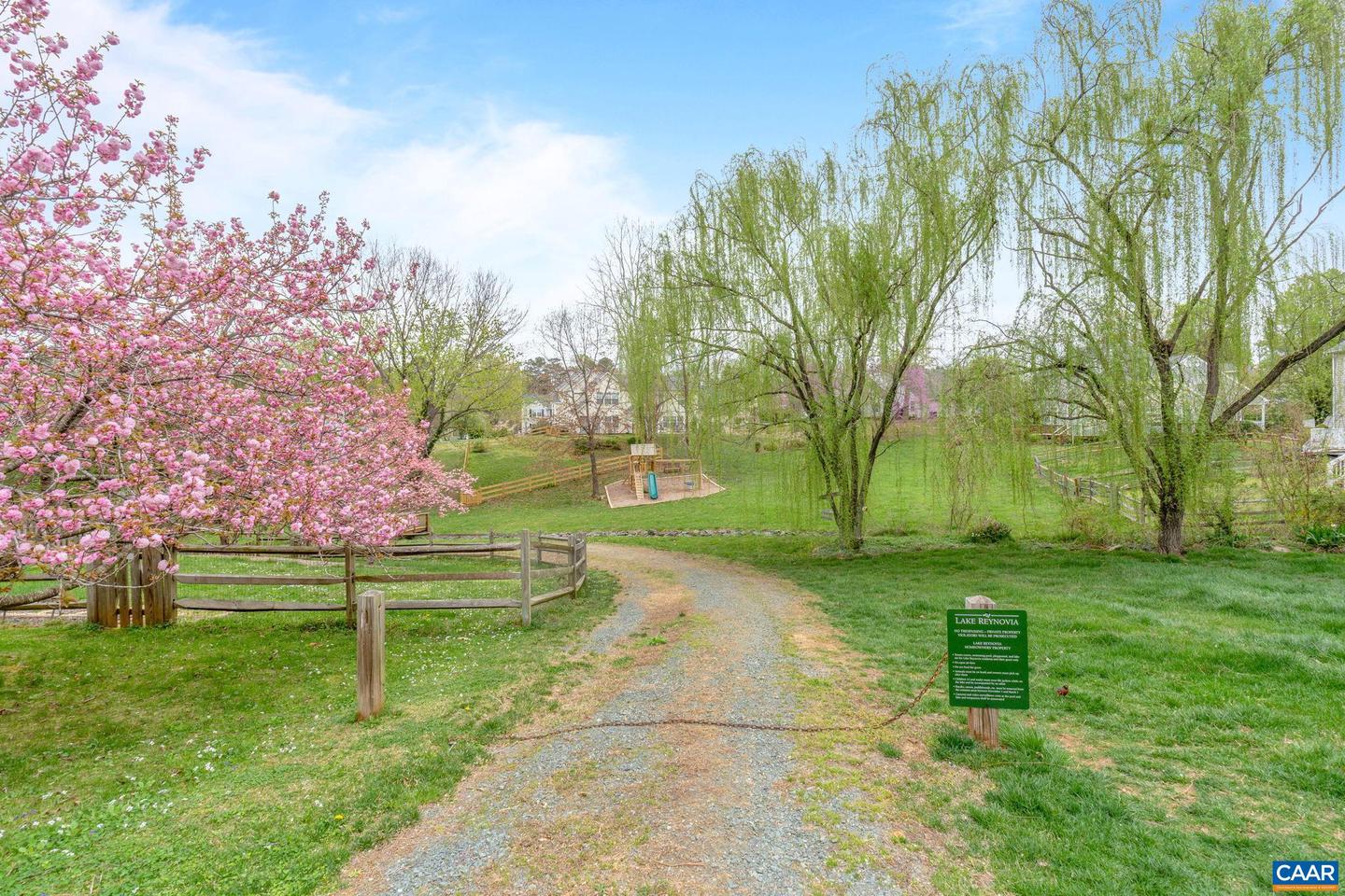 1550 PRIMROSE LN, CHARLOTTESVILLE, Virginia 22902, 3 Bedrooms Bedrooms, ,2 BathroomsBathrooms,Residential,For sale,1550 PRIMROSE LN,664131 MLS # 664131