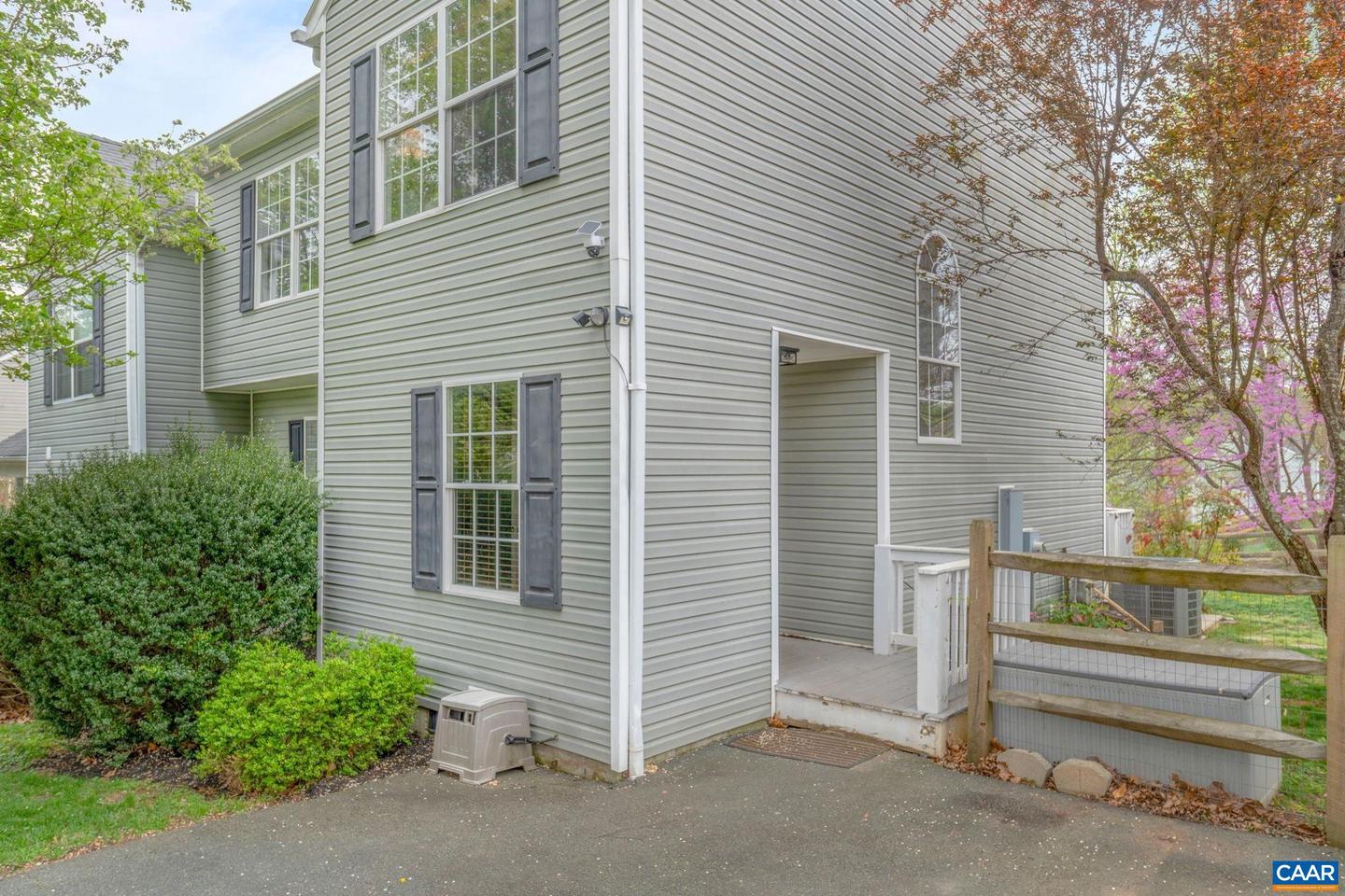 1550 PRIMROSE LN, CHARLOTTESVILLE, Virginia 22902, 3 Bedrooms Bedrooms, ,2 BathroomsBathrooms,Residential,For sale,1550 PRIMROSE LN,664131 MLS # 664131
