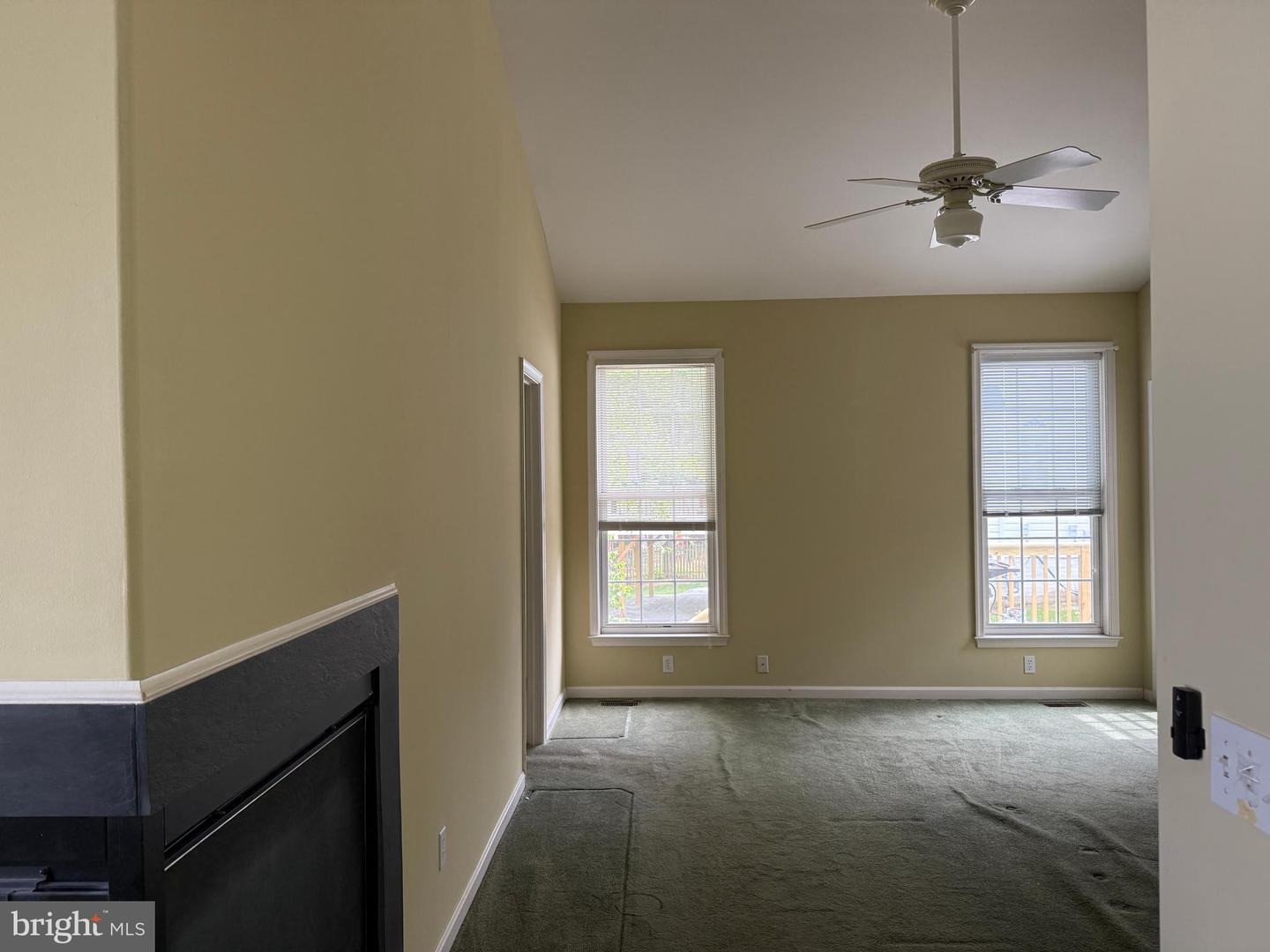 28 LIVE OAK LN, STAFFORD, Virginia 22554, 3 Bedrooms Bedrooms, ,3 BathroomsBathrooms,Residential,For sale,28 LIVE OAK LN,VAST2038578 MLS # VAST2038578