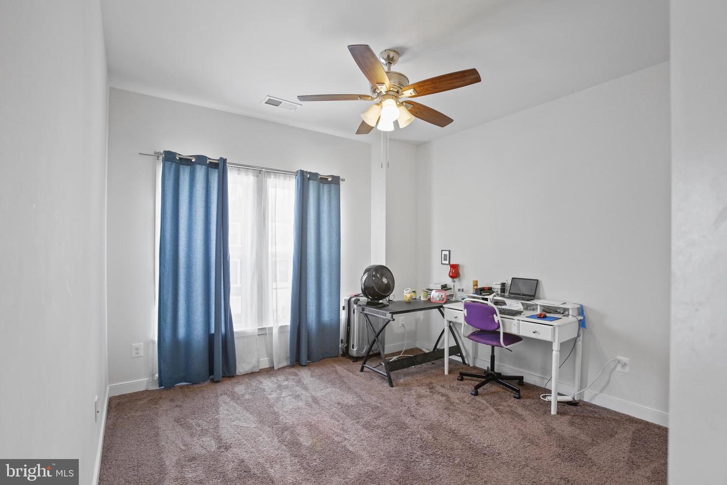 25472 HARTLAND ORCHARD TER, CHANTILLY, Virginia 20152, 3 Bedrooms Bedrooms, ,2 BathroomsBathrooms,Residential,For sale,25472 HARTLAND ORCHARD TER,VALO2095700 MLS # VALO2095700