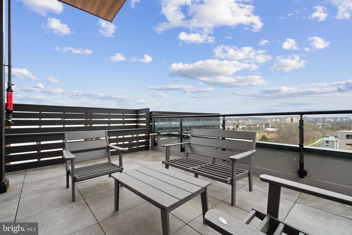 44691 WELLFLEET DR #508, ASHBURN, Virginia 20147, 2 Bedrooms Bedrooms, ,2 BathroomsBathrooms,Residential,For sale,44691 WELLFLEET DR #508,VALO2095744 MLS # VALO2095744