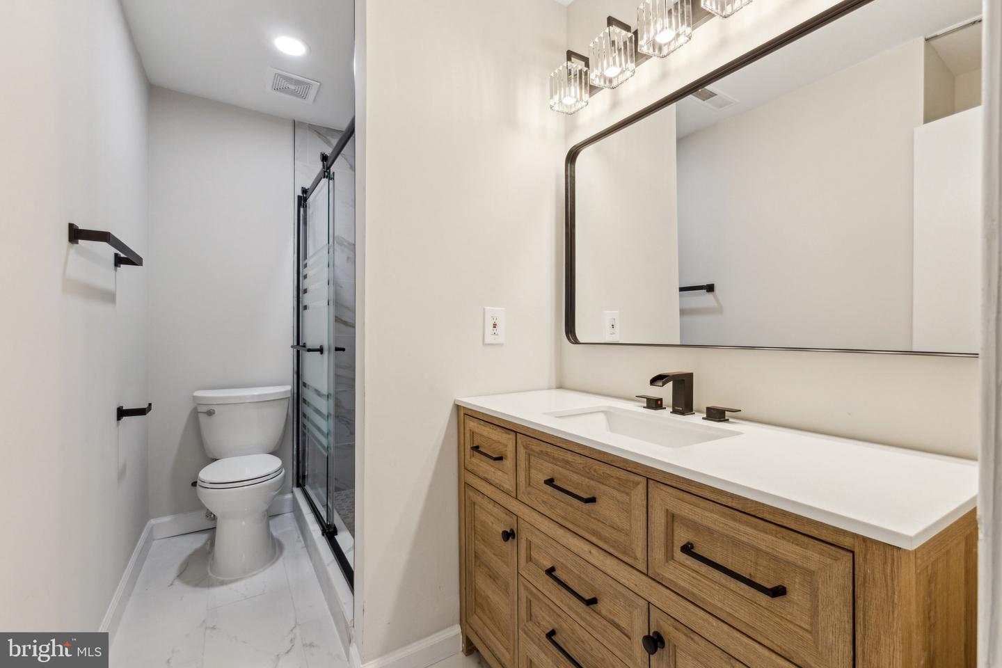2649 CENTENNIAL CT, ALEXANDRIA, Virginia 22311, 3 Bedrooms Bedrooms, ,3 BathroomsBathrooms,Residential,For sale,2649 CENTENNIAL CT,VAAX2045040 MLS # VAAX2045040