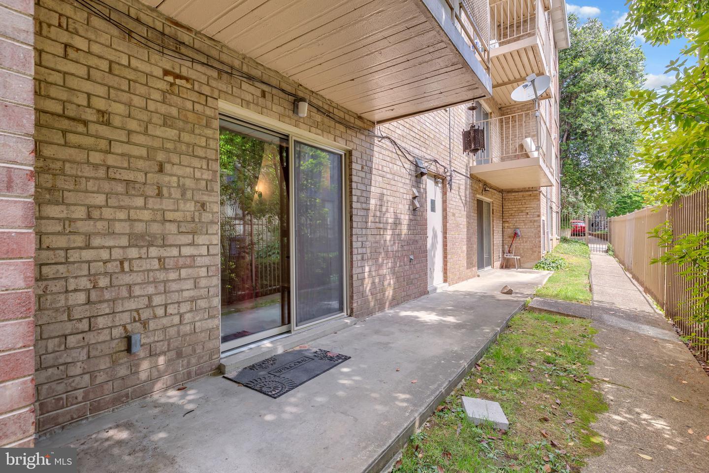 7054 EASTERN AVE NW #T3, WASHINGTON, District Of Columbia 20012, 2 Bedrooms Bedrooms, ,1 BathroomBathrooms,Residential,For sale,7054 EASTERN AVE NW #T3,DCDC2199436 MLS # DCDC2199436