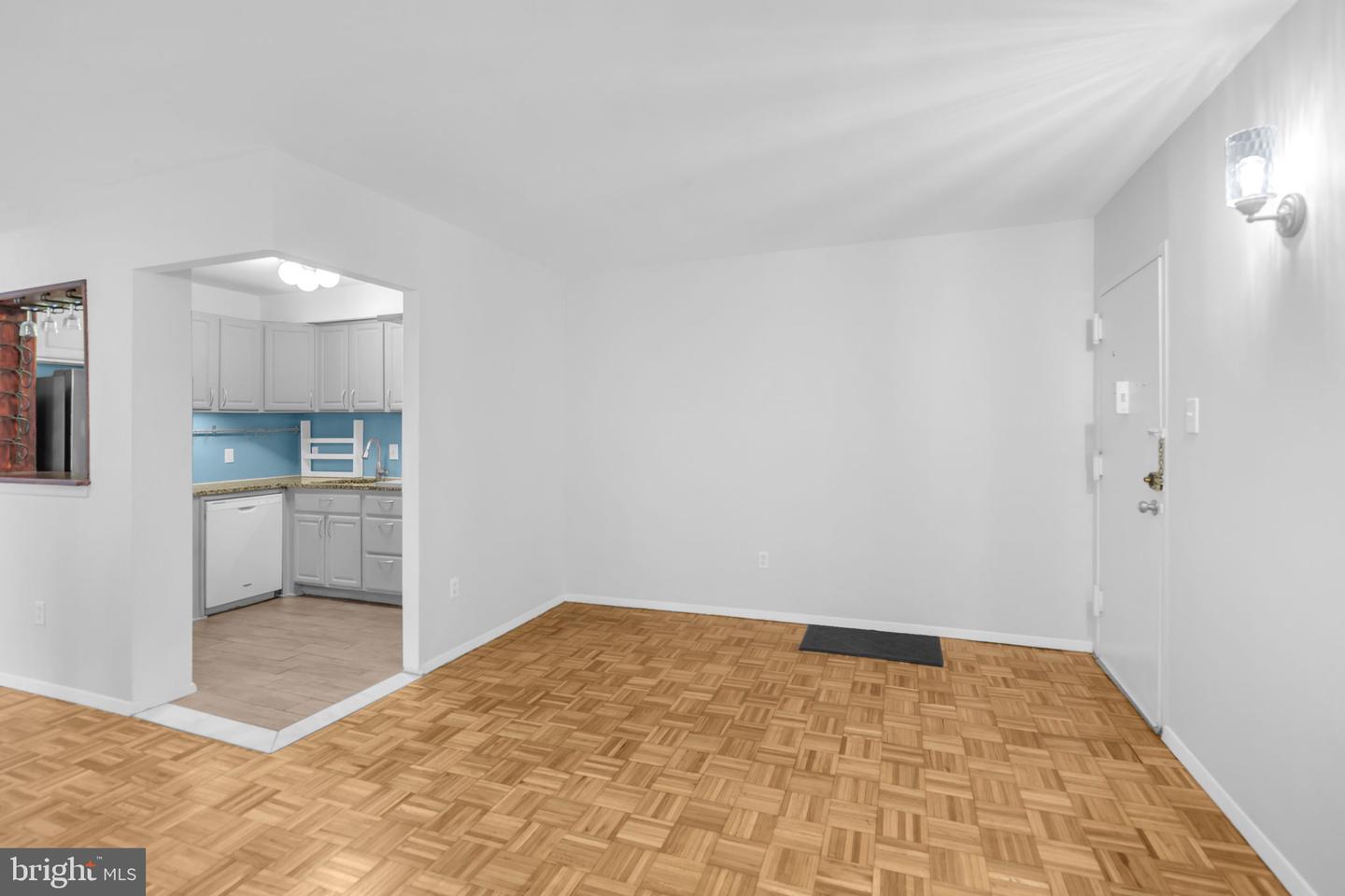 7054 EASTERN AVE NW #T3, WASHINGTON, District Of Columbia 20012, 2 Bedrooms Bedrooms, ,1 BathroomBathrooms,Residential,For sale,7054 EASTERN AVE NW #T3,DCDC2199436 MLS # DCDC2199436