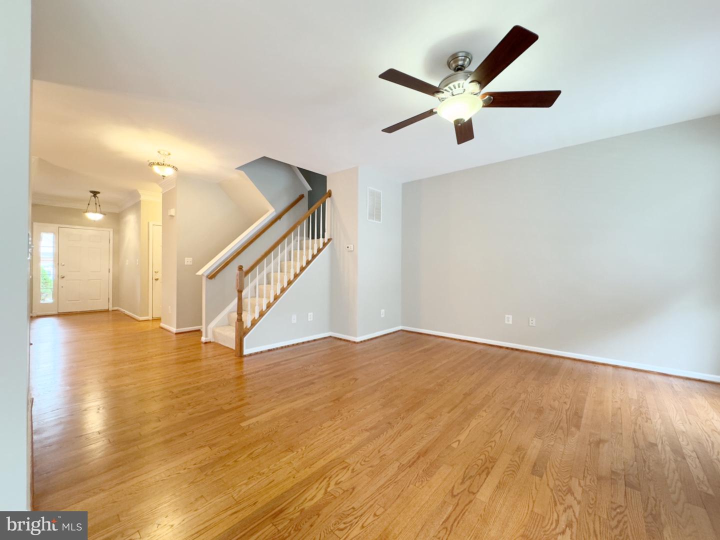 43261 SOMERSET HILLS TER, ASHBURN, Virginia 20147, 3 Bedrooms Bedrooms, ,2 BathroomsBathrooms,Residential,For sale,43261 SOMERSET HILLS TER,VALO2095706 MLS # VALO2095706